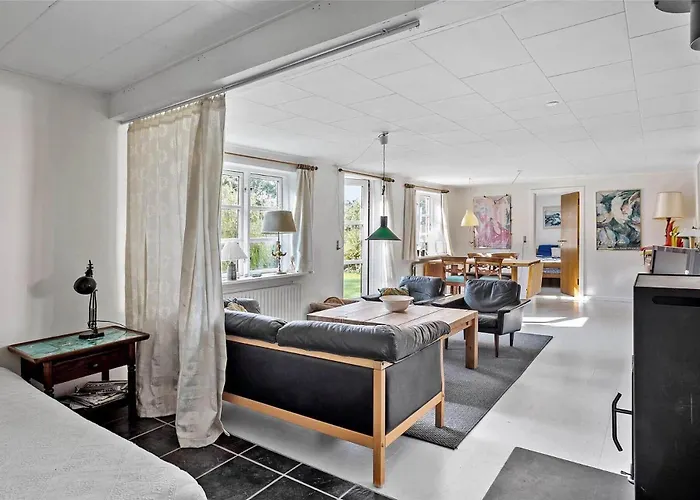 6318-stege-holtegardsvej-18-b *